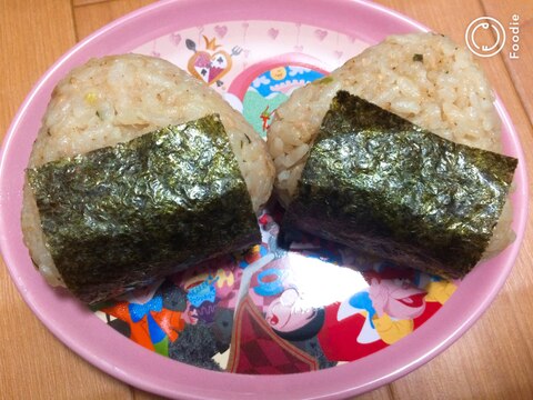 余ったご飯で☆レンジで簡単ツナごはん＊ちらし寿司風